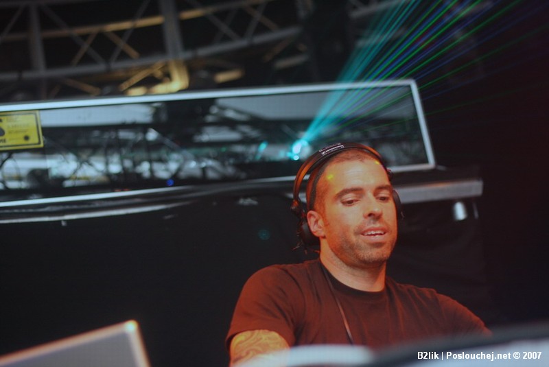 APOKALYPSA LET´S GO TECHNO - Pátek 23. 11. 2007
