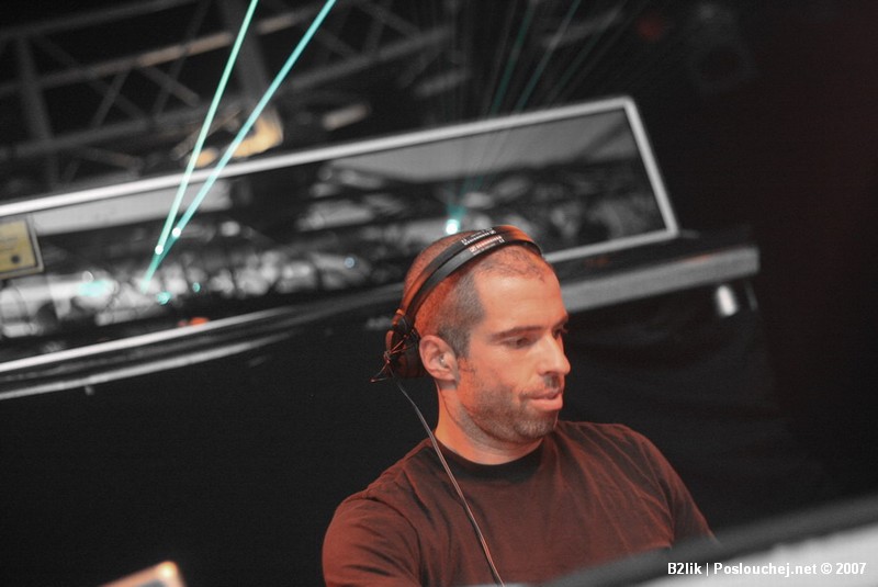 APOKALYPSA LET´S GO TECHNO - Pátek 23. 11. 2007