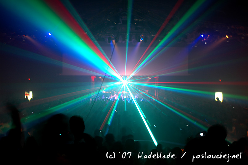 APOKALYPSA LET´S GO TECHNO - Pátek 23. 11. 2007