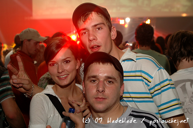APOKALYPSA LET´S GO TECHNO - Pátek 23. 11. 2007