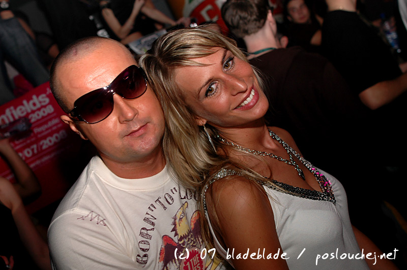 APOKALYPSA LET´S GO TECHNO - Pátek 23. 11. 2007