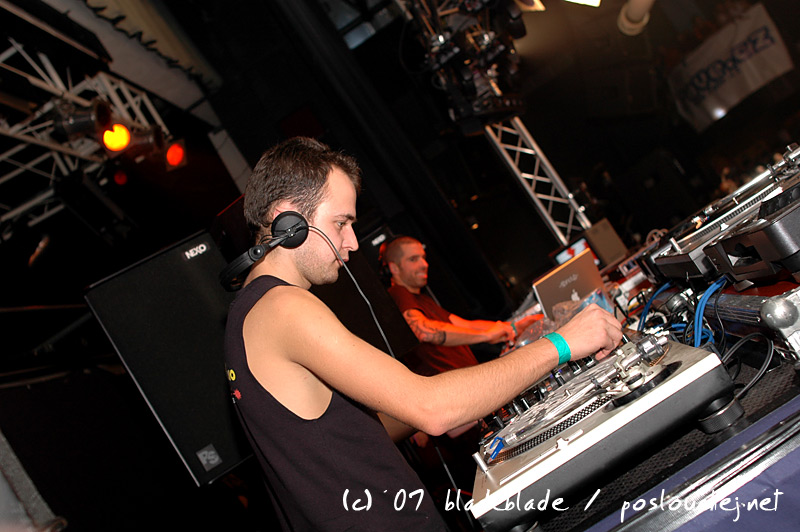 APOKALYPSA LET´S GO TECHNO - Pátek 23. 11. 2007