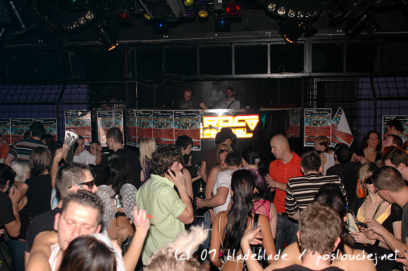 APOKALYPSA LET´S GO TECHNO - Pátek 23. 11. 2007