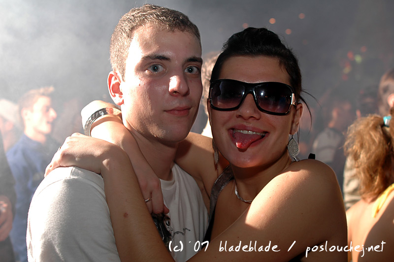 APOKALYPSA LET´S GO TECHNO - Pátek 23. 11. 2007