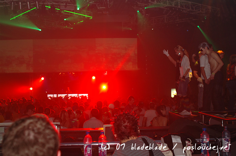 APOKALYPSA LET´S GO TECHNO - Pátek 23. 11. 2007