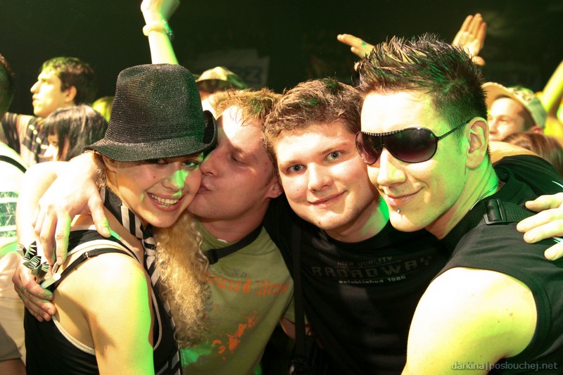 APOKALYPSA LET´S GO TECHNO - Pátek 23. 11. 2007