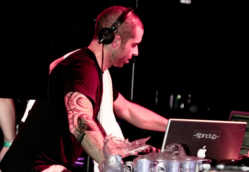 APOKALYPSA LET´S GO TECHNO - Pátek 23. 11. 2007