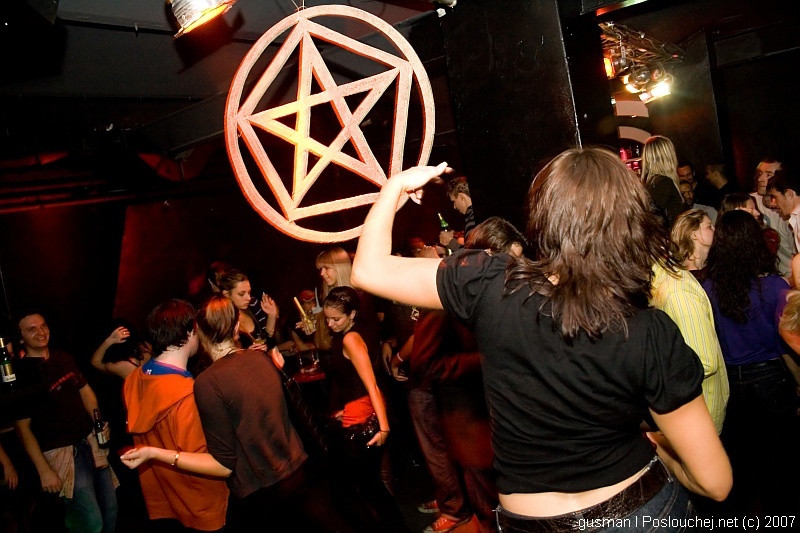OPERA HOUSE  – VAMPIRE EDITION - Pátek 23. 11. 2007