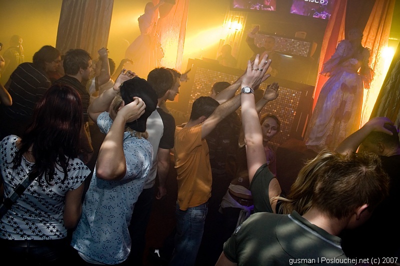 OPERA HOUSE  – VAMPIRE EDITION - Pátek 23. 11. 2007