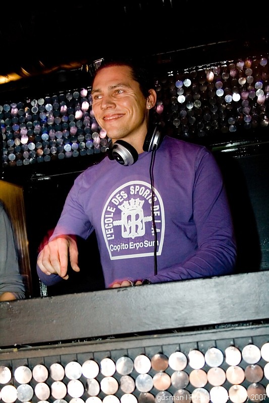 TIËSTO IN MECCA - Neděle 25. 11. 2007