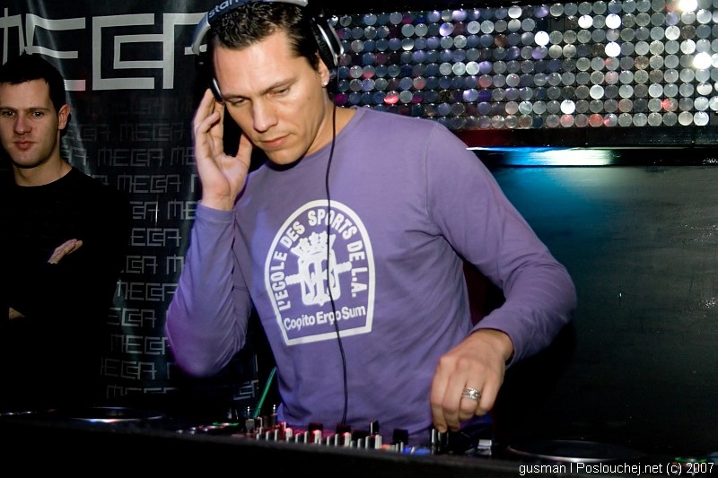 TIËSTO IN MECCA - Neděle 25. 11. 2007
