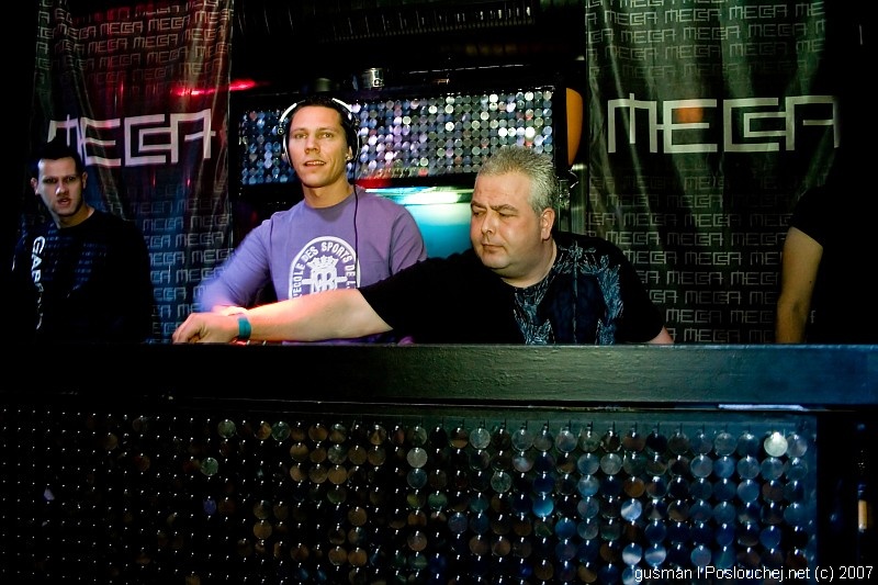 TIËSTO IN MECCA - Neděle 25. 11. 2007