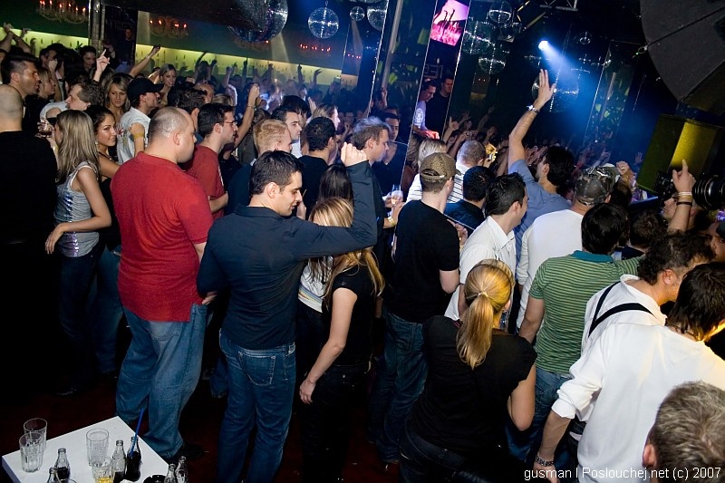 TIËSTO IN MECCA - Neděle 25. 11. 2007