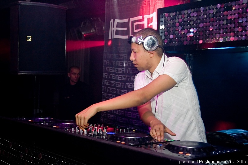 TIËSTO IN MECCA - Neděle 25. 11. 2007