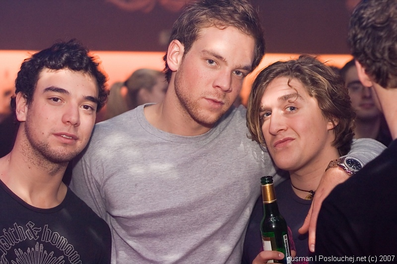 VIBE presents CHRIS IBOTT - Sobota 8. 12. 2007