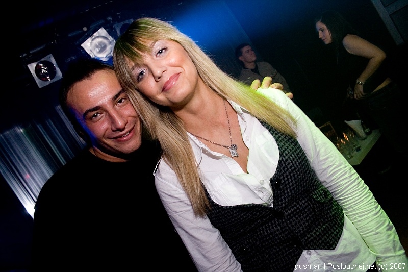 VIBE presents CHRIS IBOTT - Sobota 8. 12. 2007