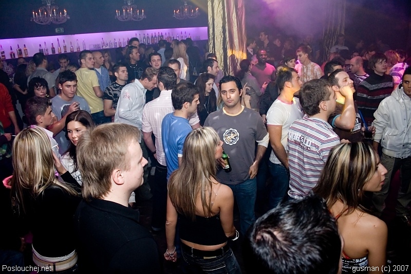 OPERA HOUSE – CHRISTMAS EDITION  - Pátek 21. 12. 2007