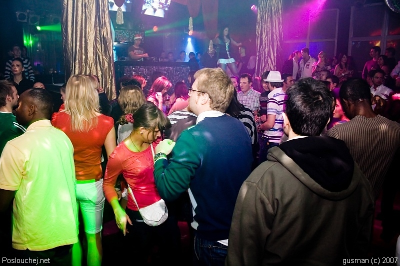 OPERA HOUSE – CHRISTMAS EDITION  - Pátek 21. 12. 2007