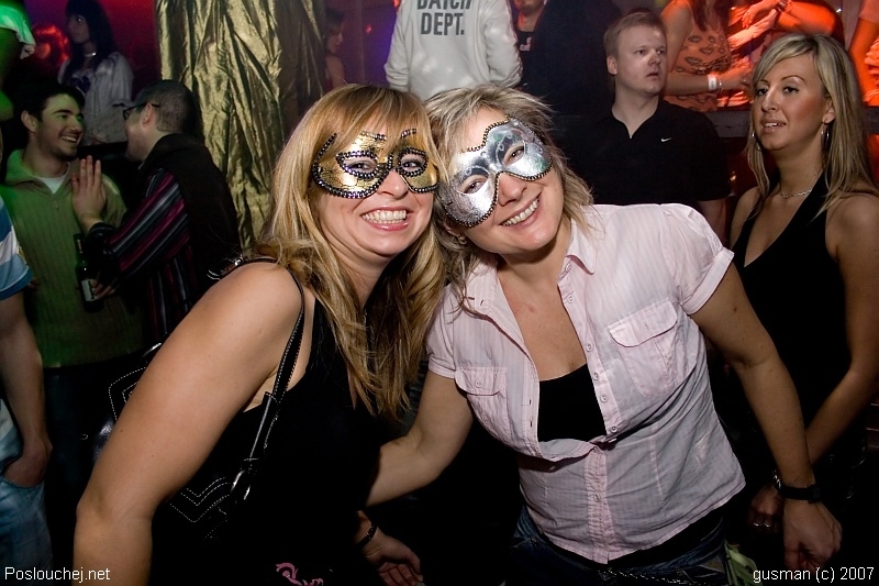 OPERA HOUSE – CHRISTMAS EDITION  - Pátek 21. 12. 2007