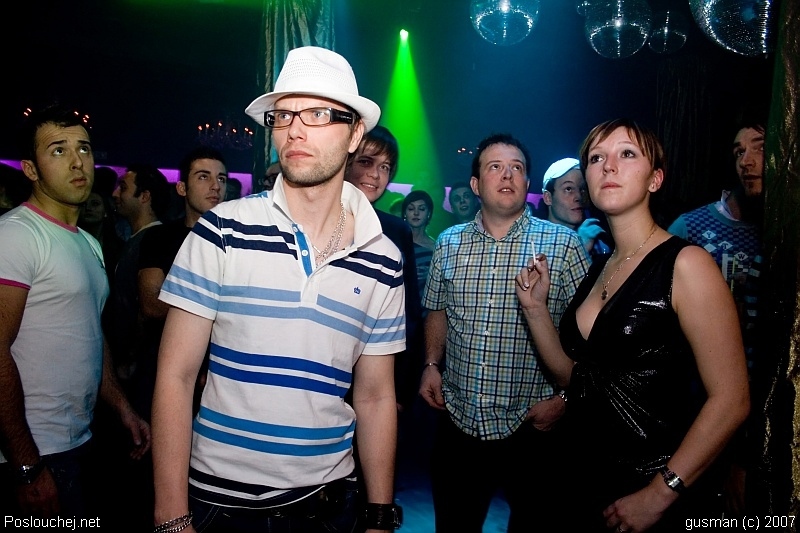 OPERA HOUSE – CHRISTMAS EDITION  - Pátek 21. 12. 2007