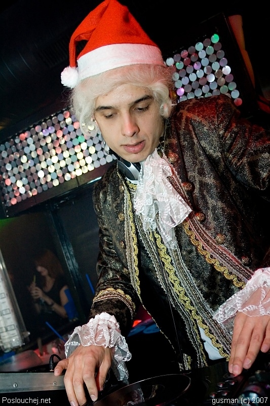 OPERA HOUSE – CHRISTMAS EDITION  - Pátek 21. 12. 2007