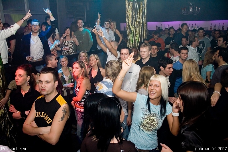OPERA HOUSE – CHRISTMAS EDITION  - Pátek 21. 12. 2007