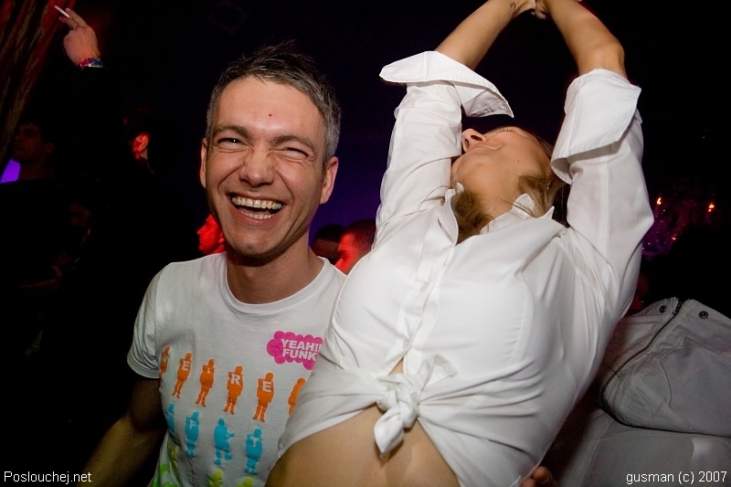 OPERA HOUSE – CHRISTMAS EDITION  - Pátek 21. 12. 2007