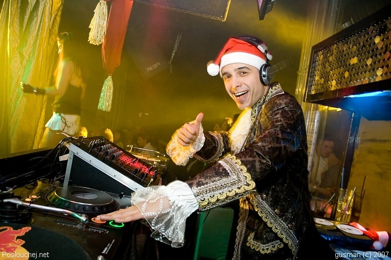 OPERA HOUSE – CHRISTMAS EDITION  - Pátek 21. 12. 2007