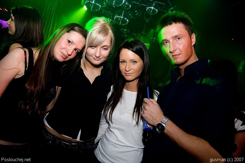 OPERA HOUSE – CHRISTMAS EDITION  - Pátek 21. 12. 2007