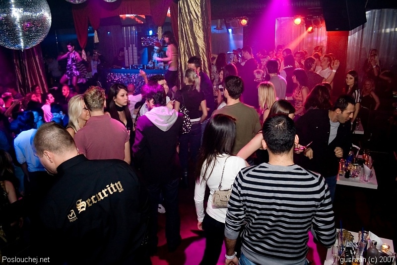 OPERA HOUSE – CHRISTMAS EDITION  - Pátek 21. 12. 2007
