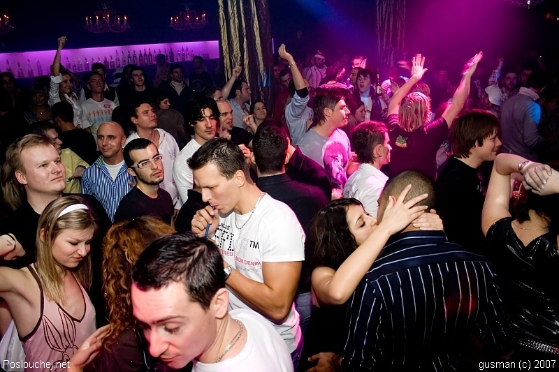OPERA HOUSE – CHRISTMAS EDITION  - Pátek 21. 12. 2007