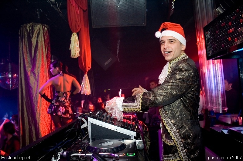 OPERA HOUSE – CHRISTMAS EDITION  - Pátek 21. 12. 2007