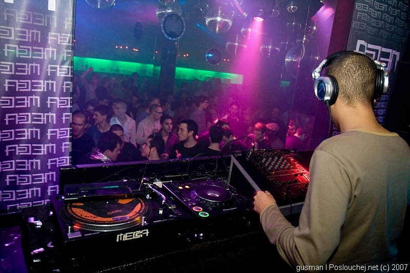 NEW YEARS EVE 2007 WITH MINISTRY OF SOUND - Pondělí 31. 12. 2007