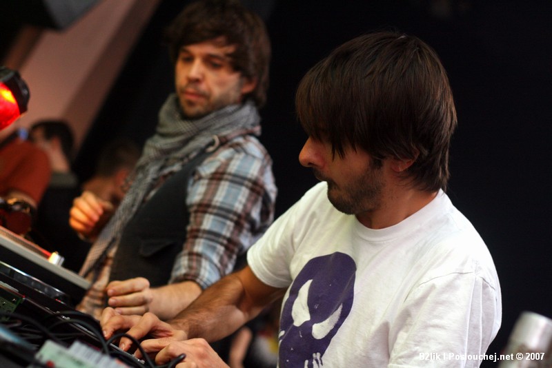 ELEKTRA - Pátek 28. 12. 2007