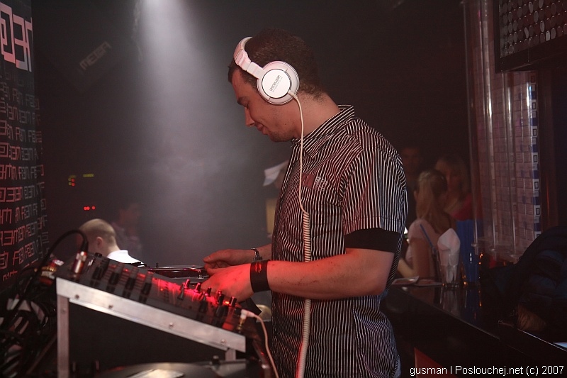 SOUNDCREAM - Pátek 4. 1. 2008