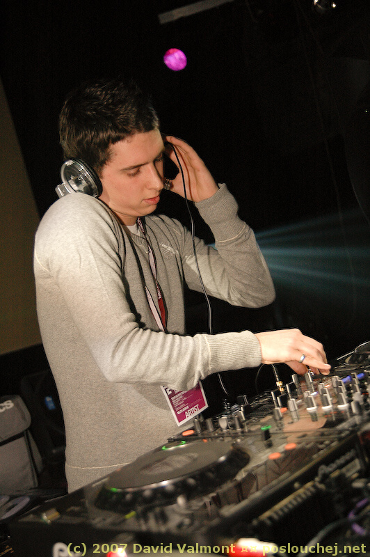 E-MOTION - Pátek 18. 1. 2008