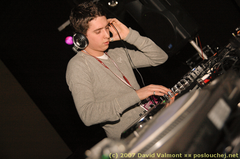E-MOTION - Pátek 18. 1. 2008