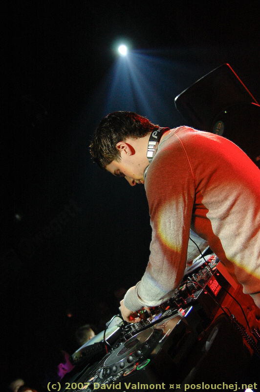 E-MOTION - Pátek 18. 1. 2008