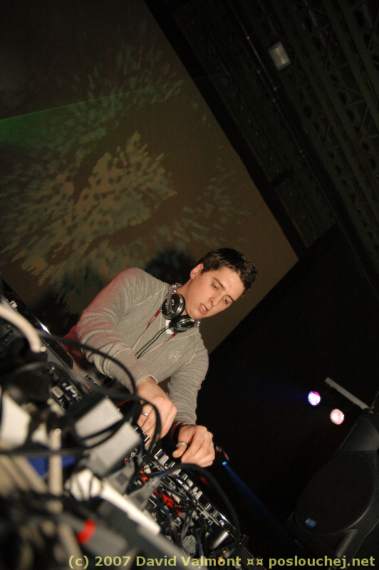 E-MOTION - Pátek 18. 1. 2008