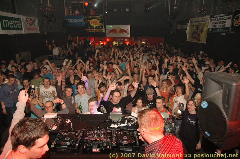 E-MOTION - Pátek 18. 1. 2008