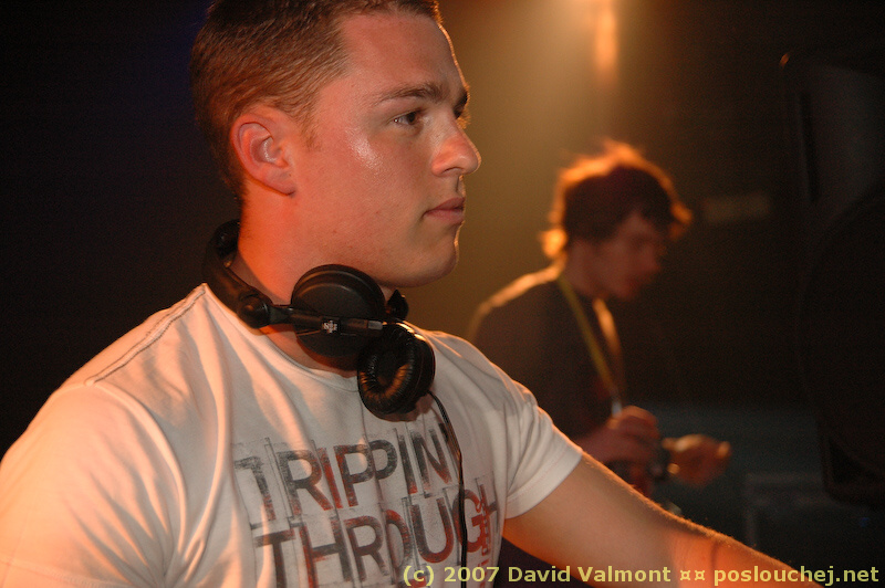 E-MOTION - Pátek 18. 1. 2008