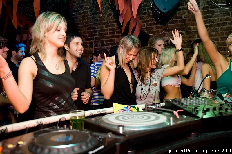 DAN MARCIANO 	 - Sobota 26. 1. 2008