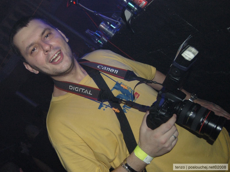 BUBBLES - Pátek 1. 2. 2008