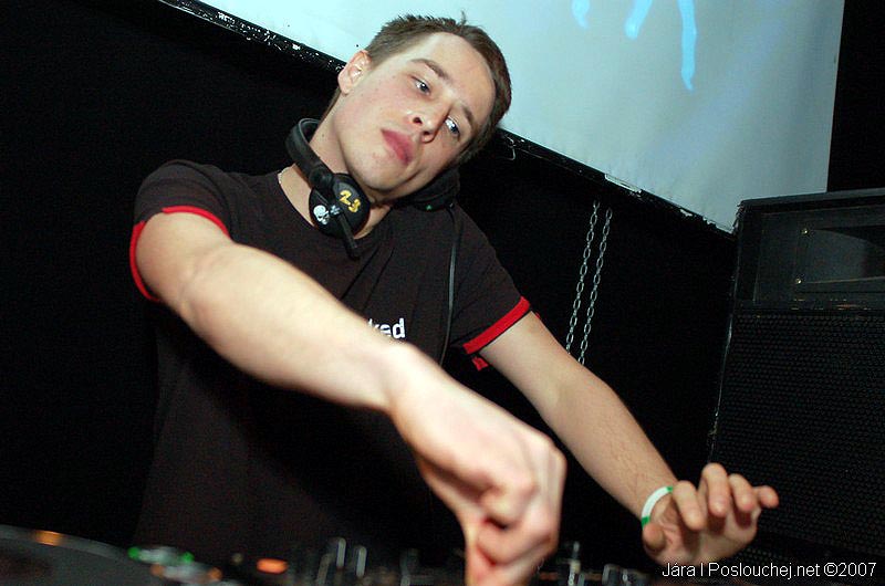 O2 DMA WARM UP PARTY - Pátek 1. 2. 2008