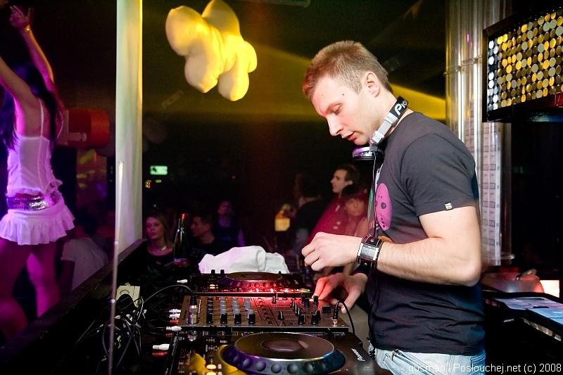 REHAB PRESENTS CORVIN DALEK - Pátek 1. 2. 2008