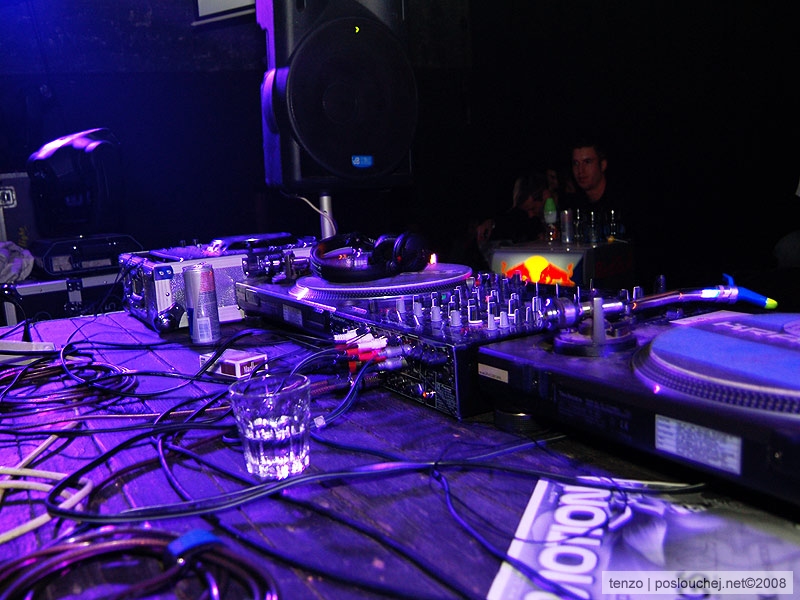ELEKTRA - Pátek 8. 2. 2008