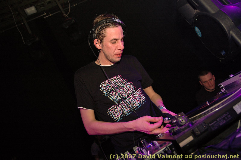 ELEKTRA - Pátek 8. 2. 2008