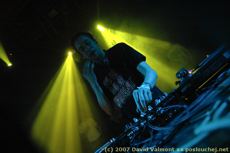 ELEKTRA - Pátek 8. 2. 2008