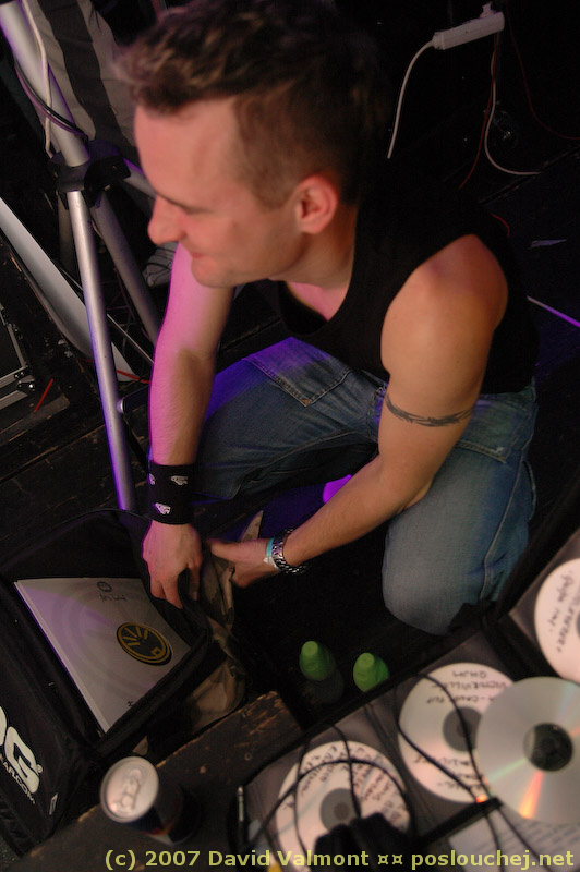 ELEKTRA - Pátek 8. 2. 2008