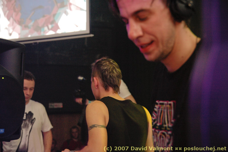 ELEKTRA - Pátek 8. 2. 2008